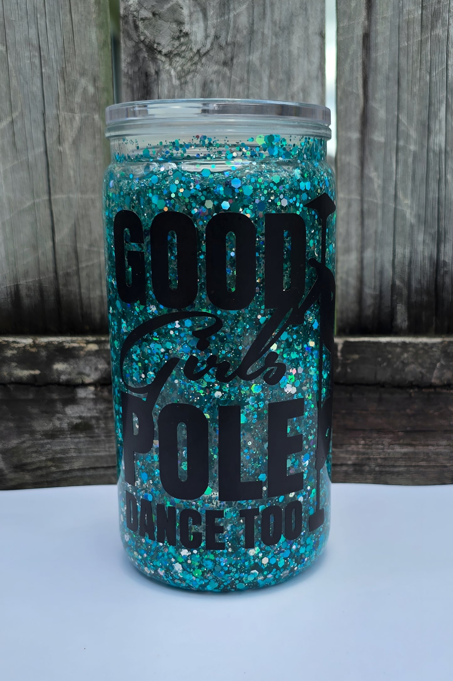 SMALL/MEDIUM SNOW GLOBE CUPS - Stick N It