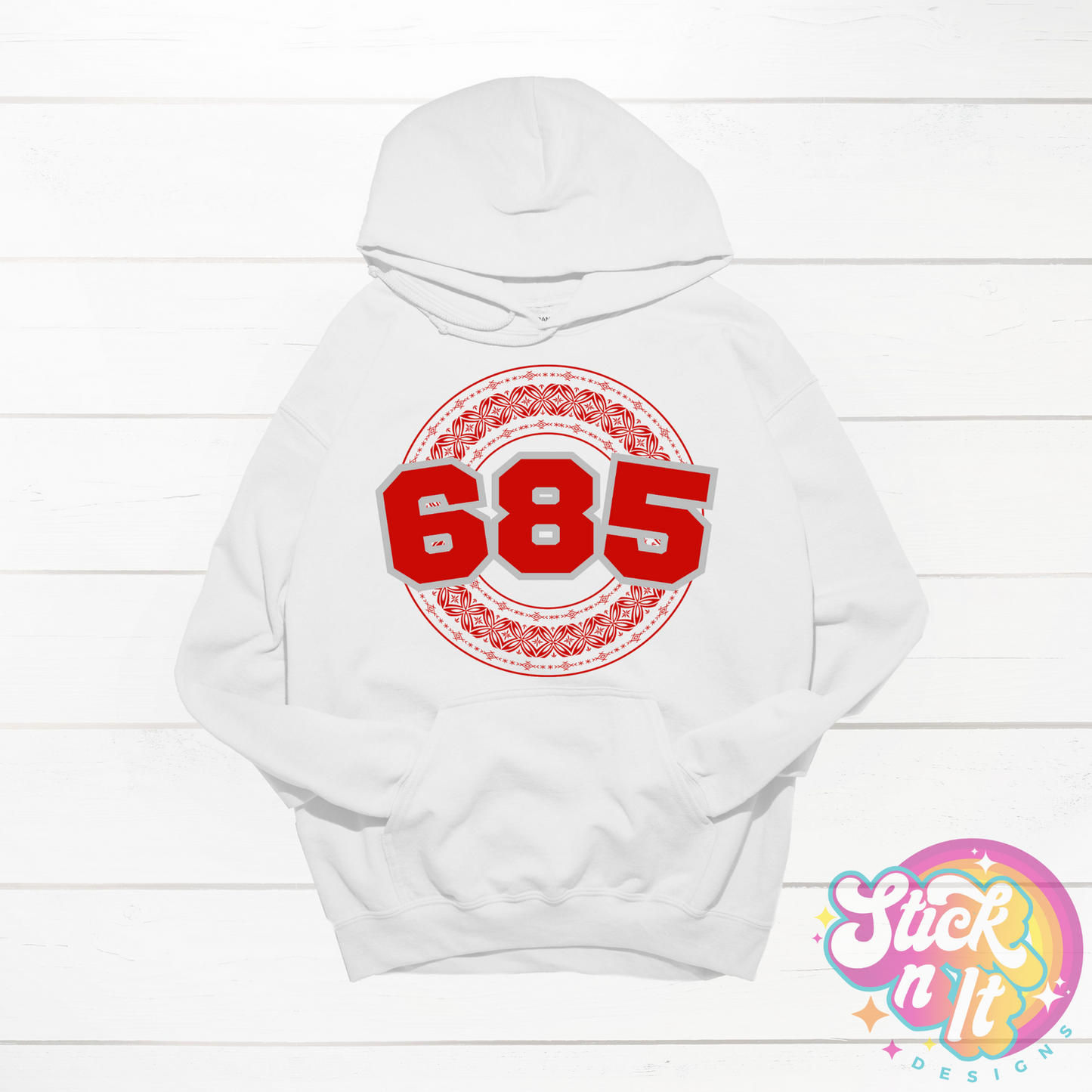 White hoodie featuring a Polynesian Samoa design with area code 685 in red.