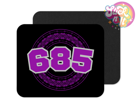 Mouse pad featuring a Polynesian Samoa design with area code 685 in purple.