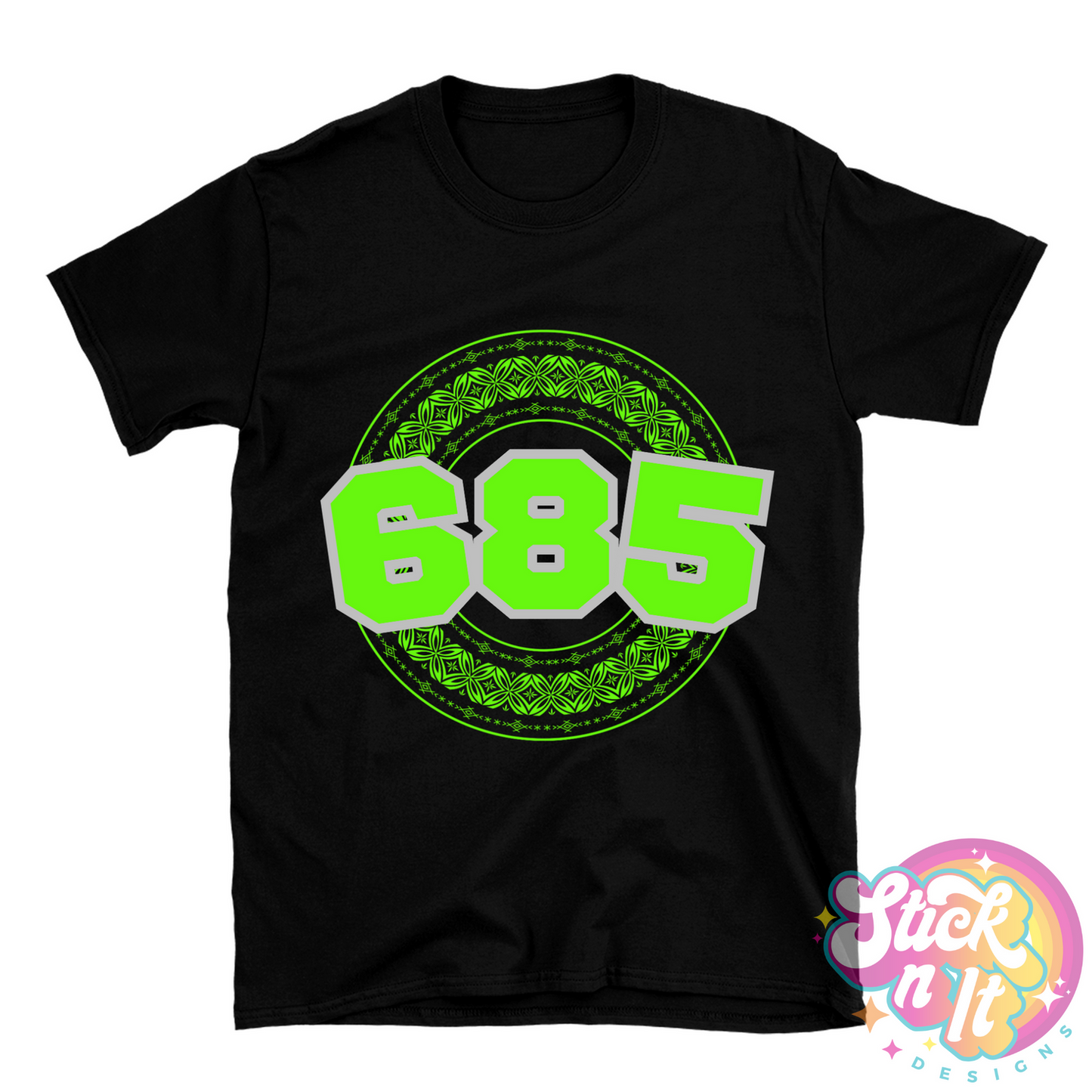 Black shirt featuring a Polynesian Samoa design with area code 685 in lime.