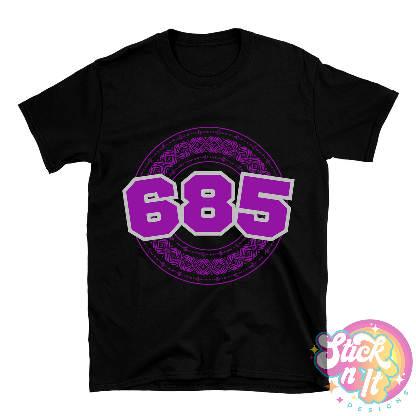 Black shirt featuring a Polynesian Samoa design with area code 685 in purple.