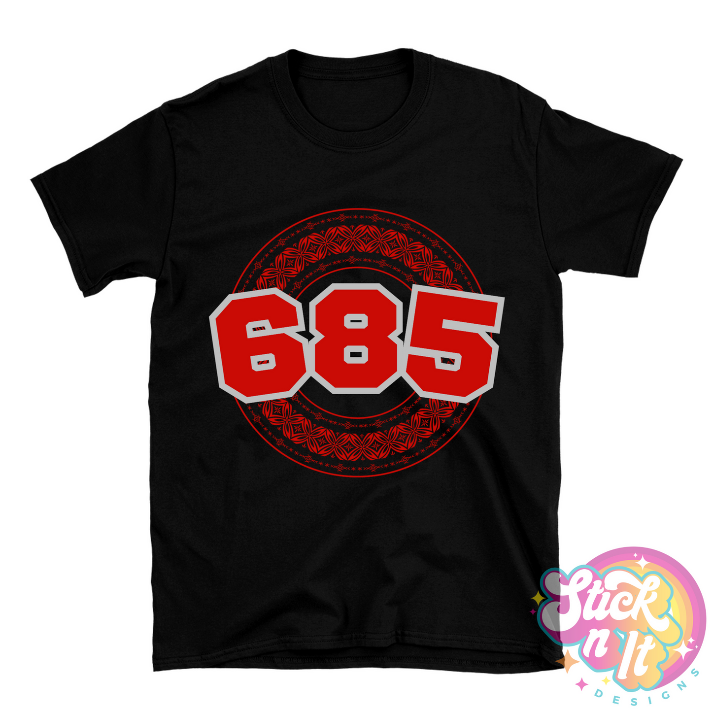 Black shirt featuring a Polynesian Samoa design with area code 685 in red.