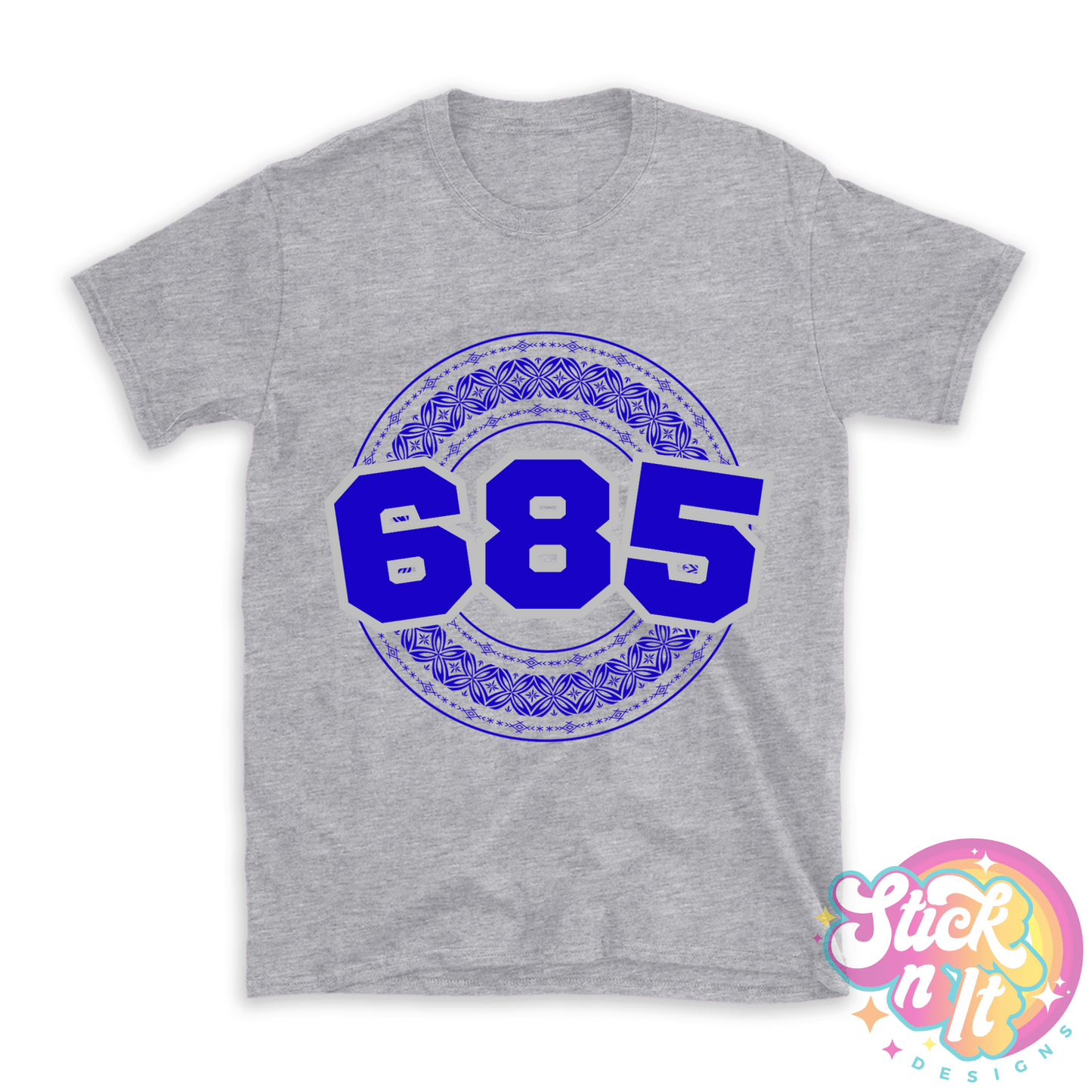 Grey shirt featuring a Polynesian Samoa design with area code 685 in blue.