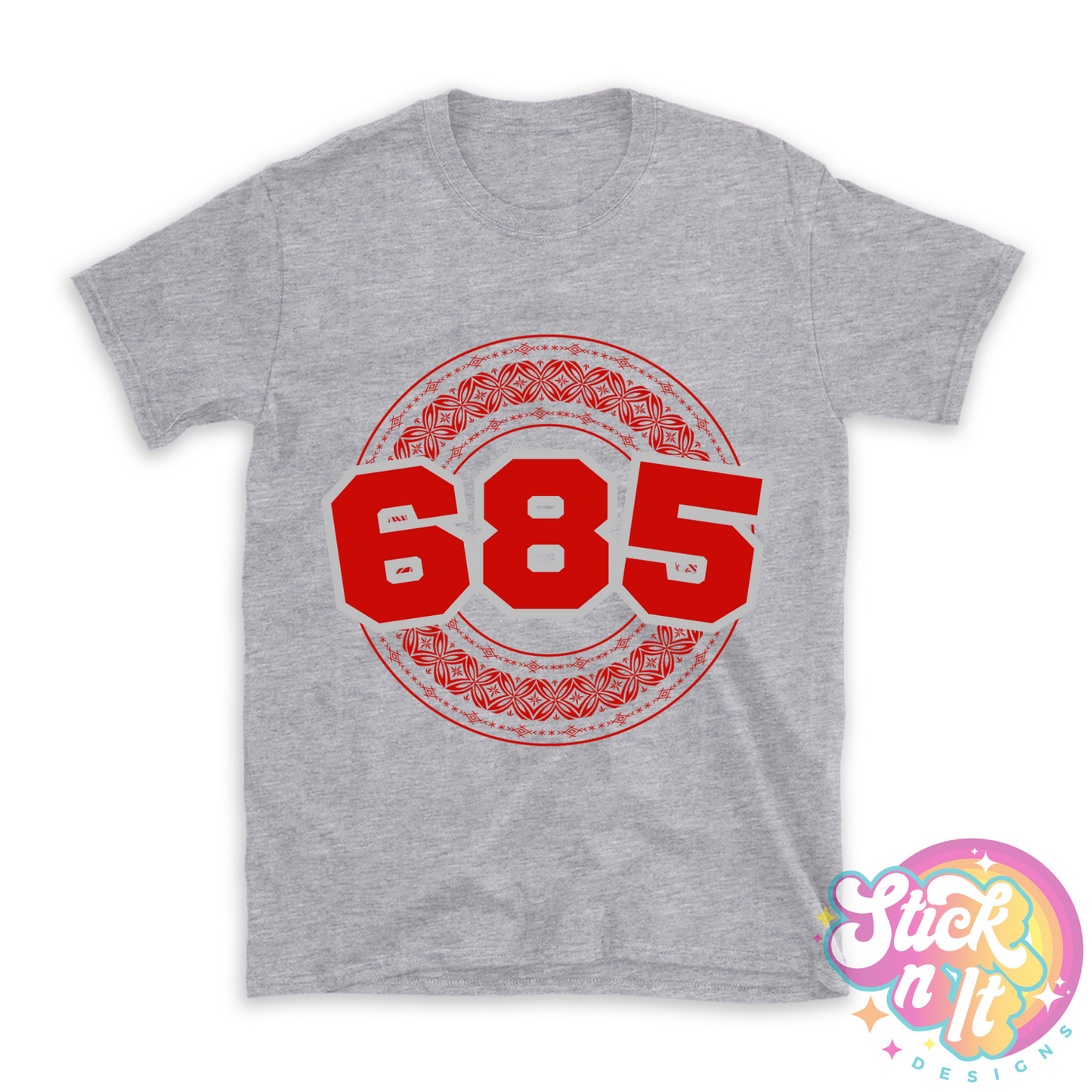 Grey shirt featuring a Polynesian Samoa design with area code 685 in red.
