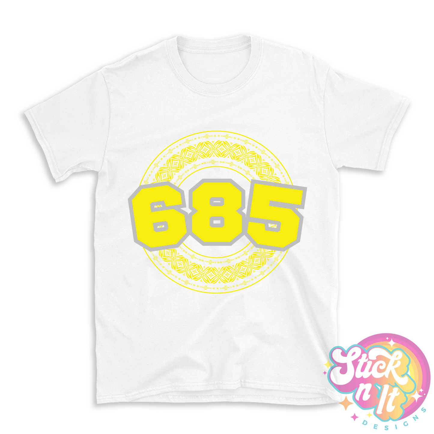 White shirt featuring a Polynesian Samoa design with area code 685 in yellow.